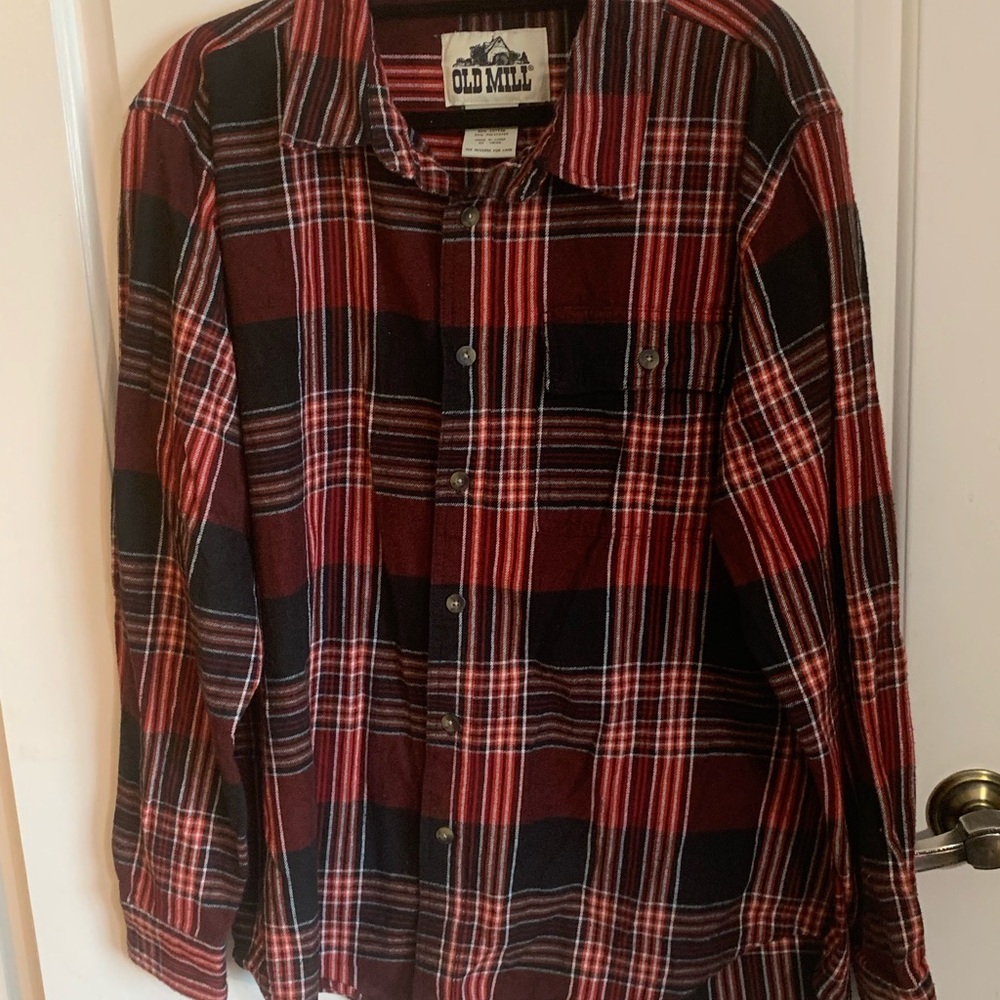 Old Mill Men's Red Plaid Button-Down Shirt